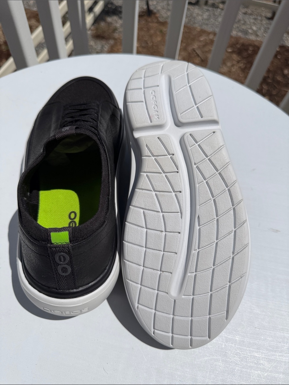 OOFOS Club+ Leather Slip-On Sneakers In Black/White-Sz 10 - Picture 13 of 14